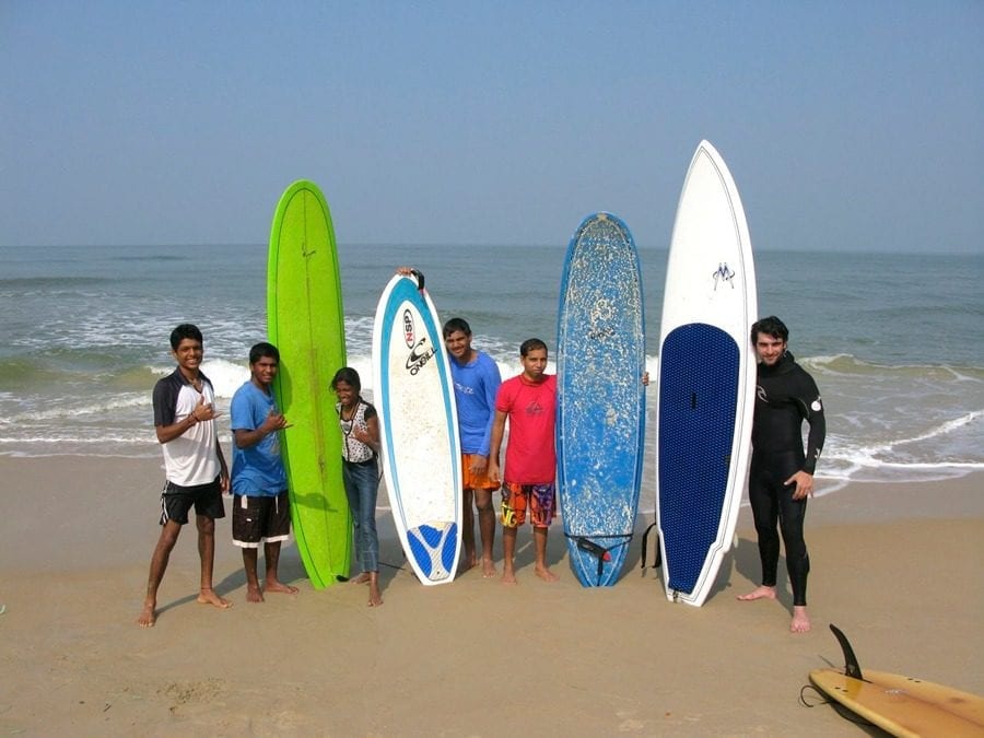 girish-taurani-with-mantra-surf-club-2177775